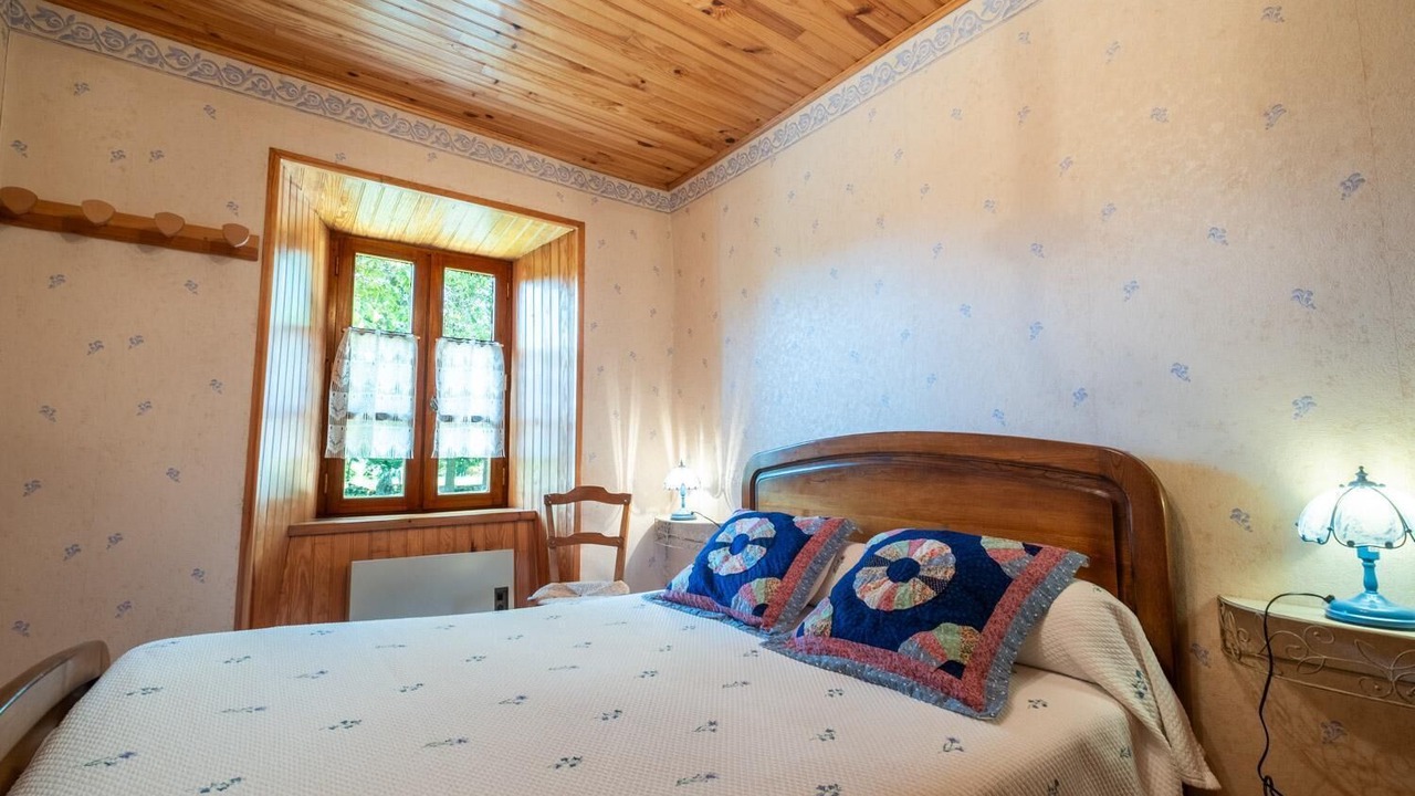 Photo of Bedroom in Peyre-en-Aubrac