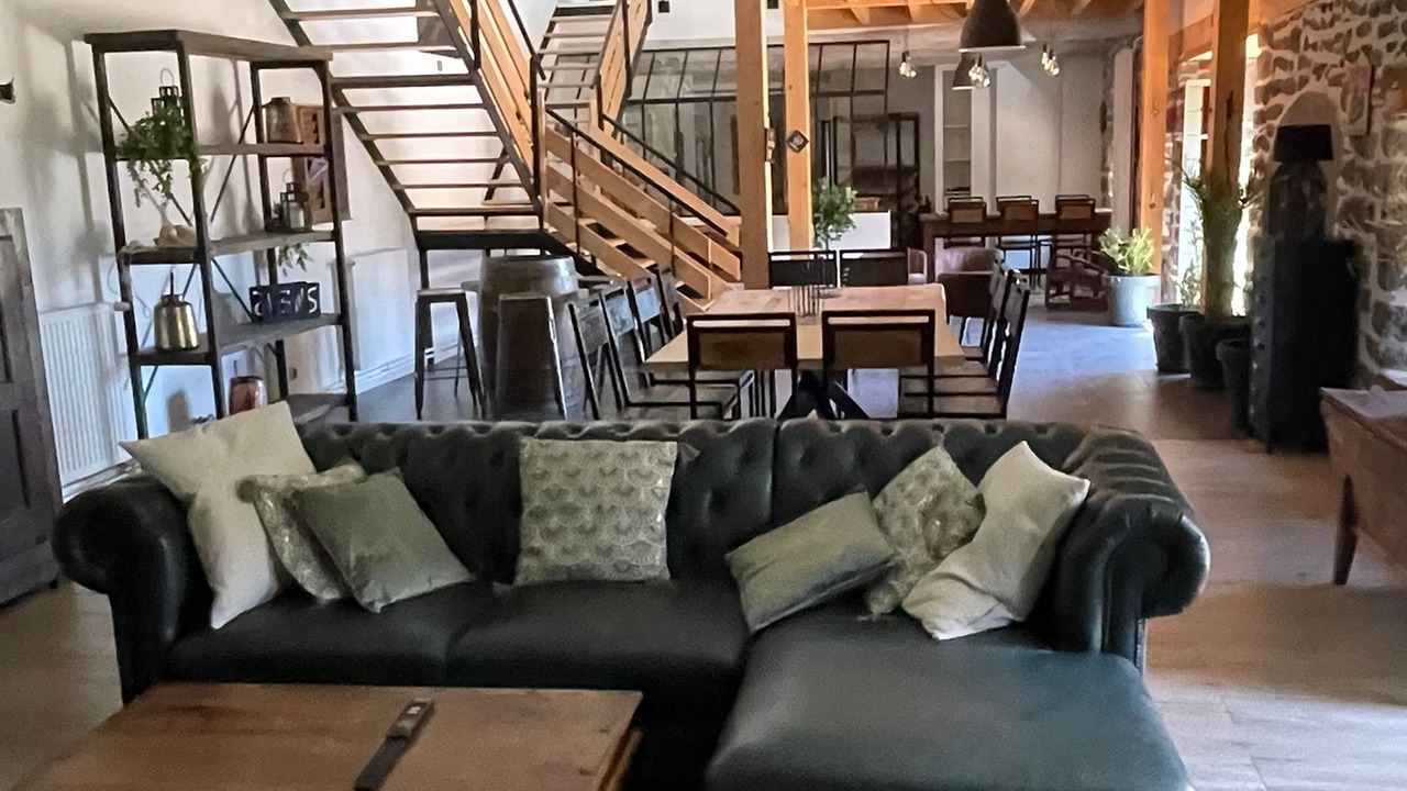 Photo of Livingroom in Les Ternes