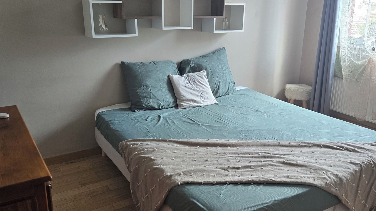 Photo of Bedroom in Chenove