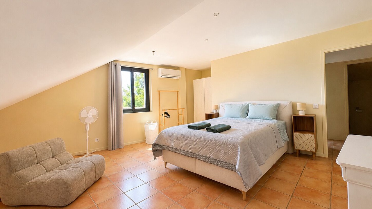 Photo of Bedroom in Mornas