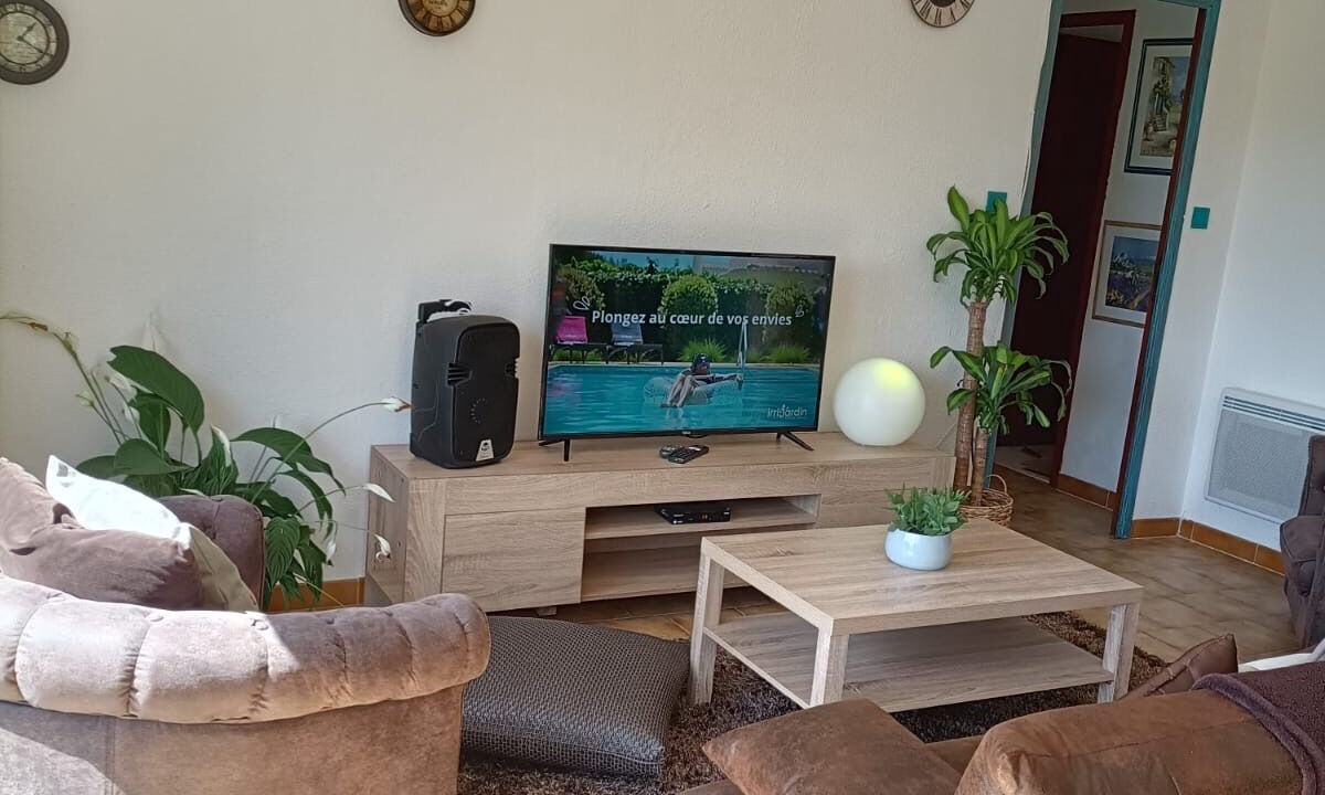 Photo of Livingroom in Puget