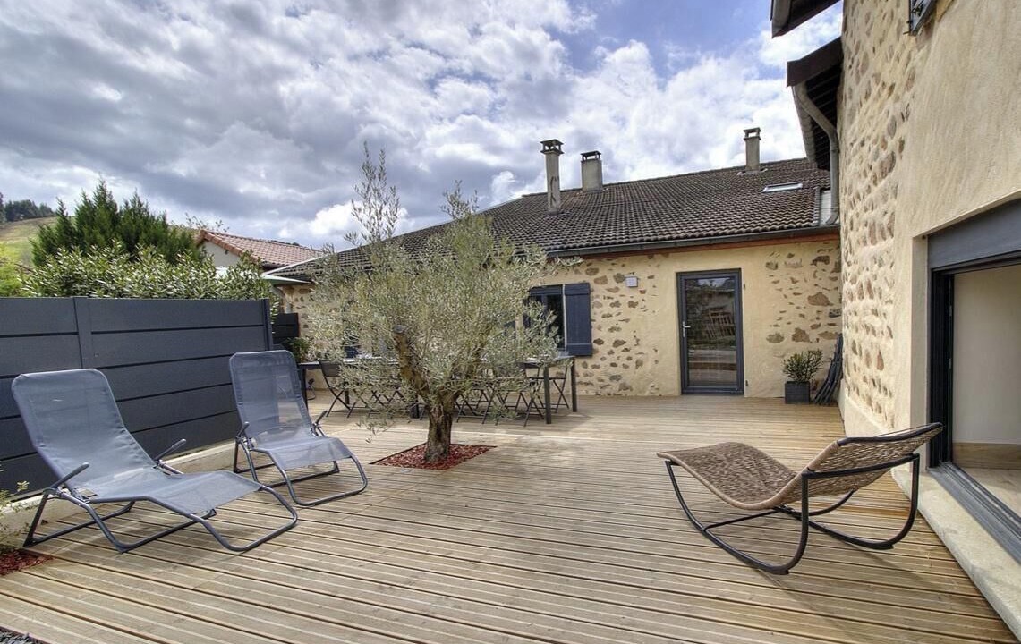 Photo of Patio Balcony in Chambost-Allieres