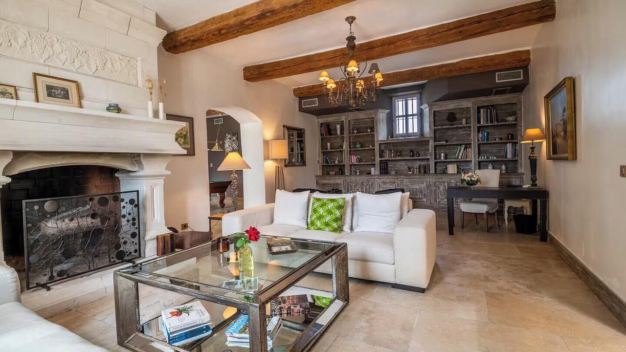 Photo of Livingroom in Mazan