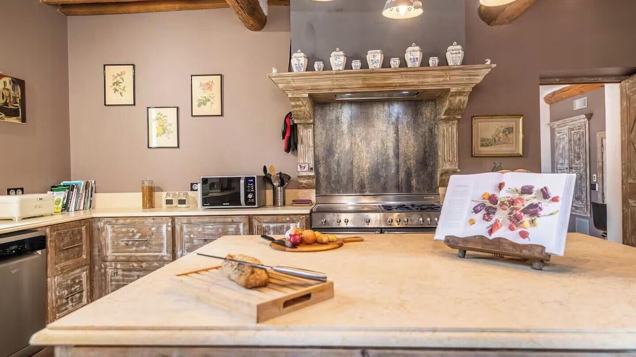 Photo of Kitchen in Mazan