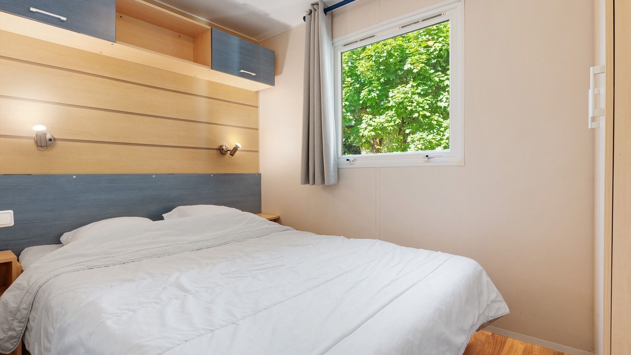 Photo of Bedroom in Vaulnaveys-le-Bas