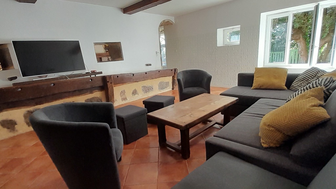 Photo of Livingroom in Lormes