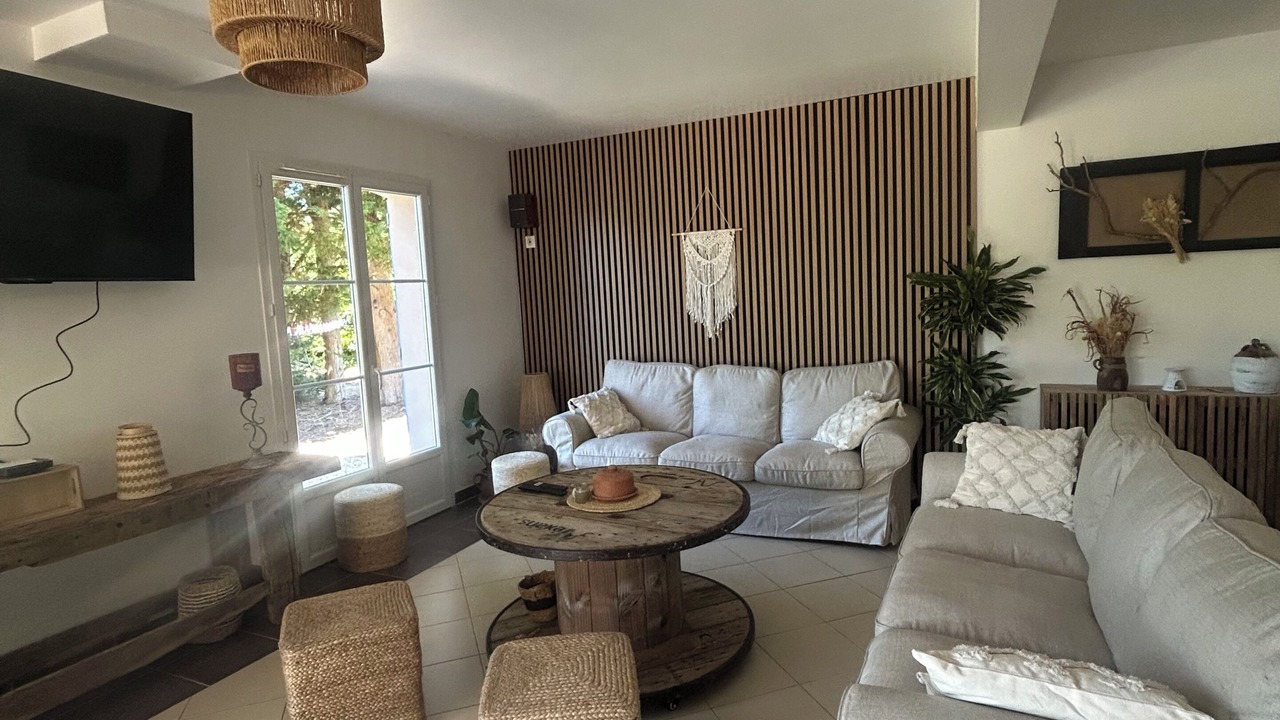 Photo of Livingroom in Escolives-Sainte-Camille