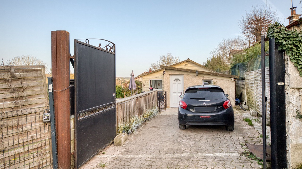 Photo of Outdoor in Villiers-sur-Morin