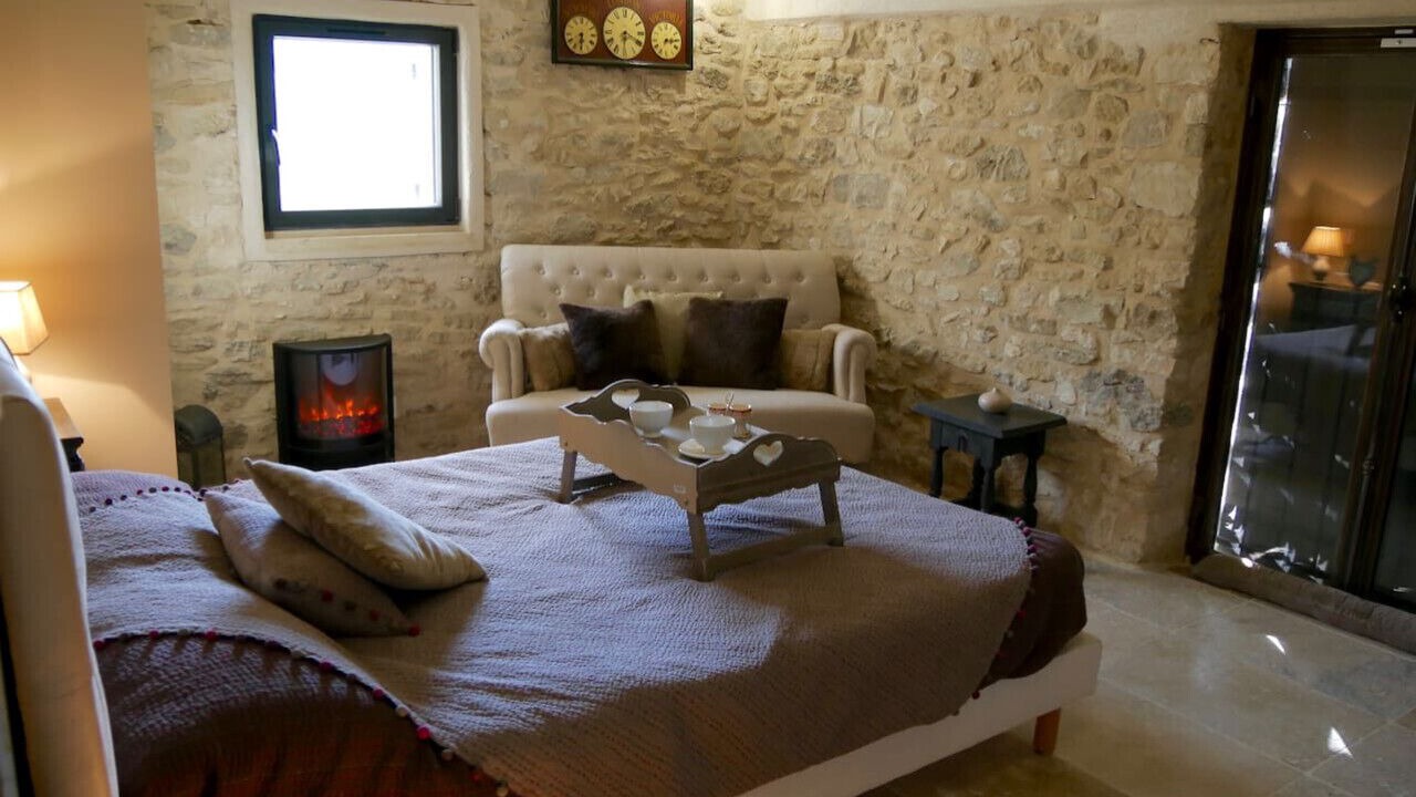 Photo of Bedroom in La Roque-sur-Pernes
