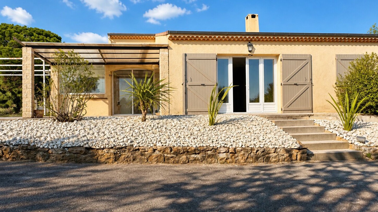Photo of Outdoor in Saint-Marcel-d'Aredeche