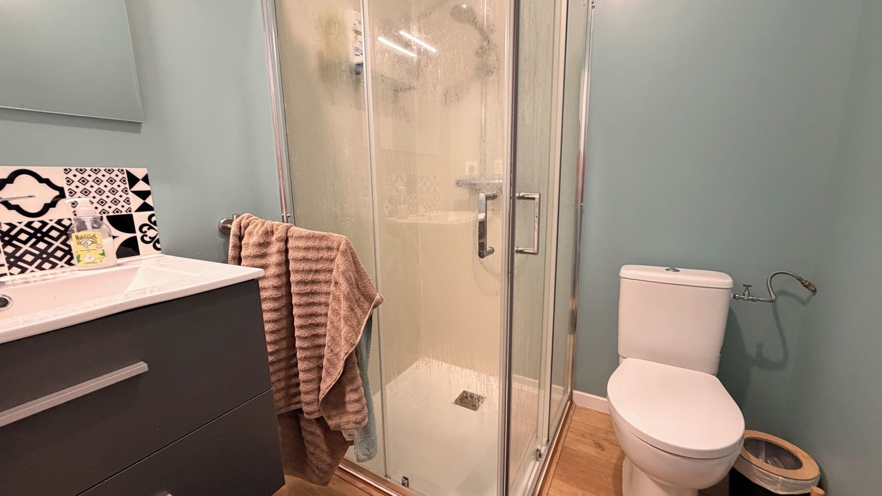 Photo of Bathroom in Reauville
