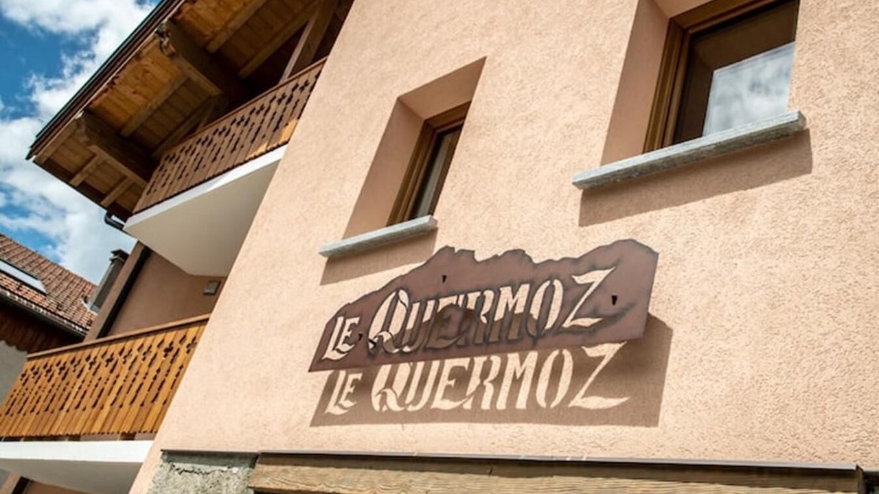 Photo of Outdoor in Longefoy