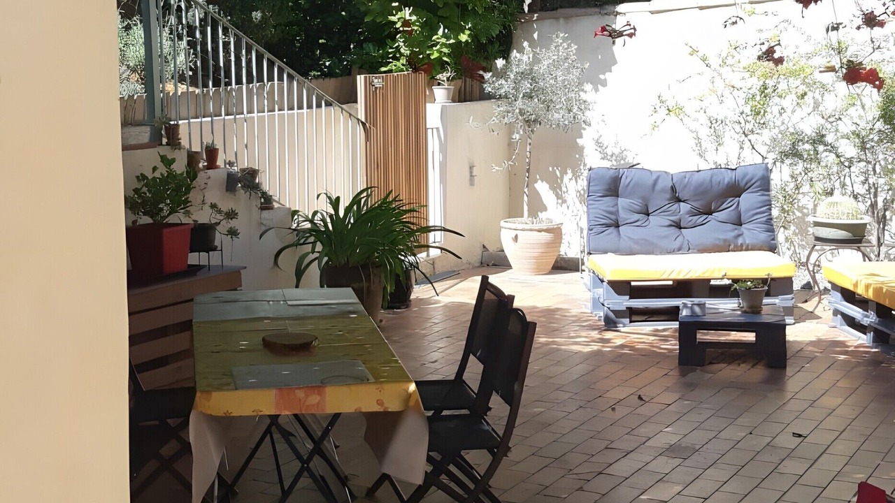 Photo of Patio Balcony in Saint-Paul-Trois-Chateaux