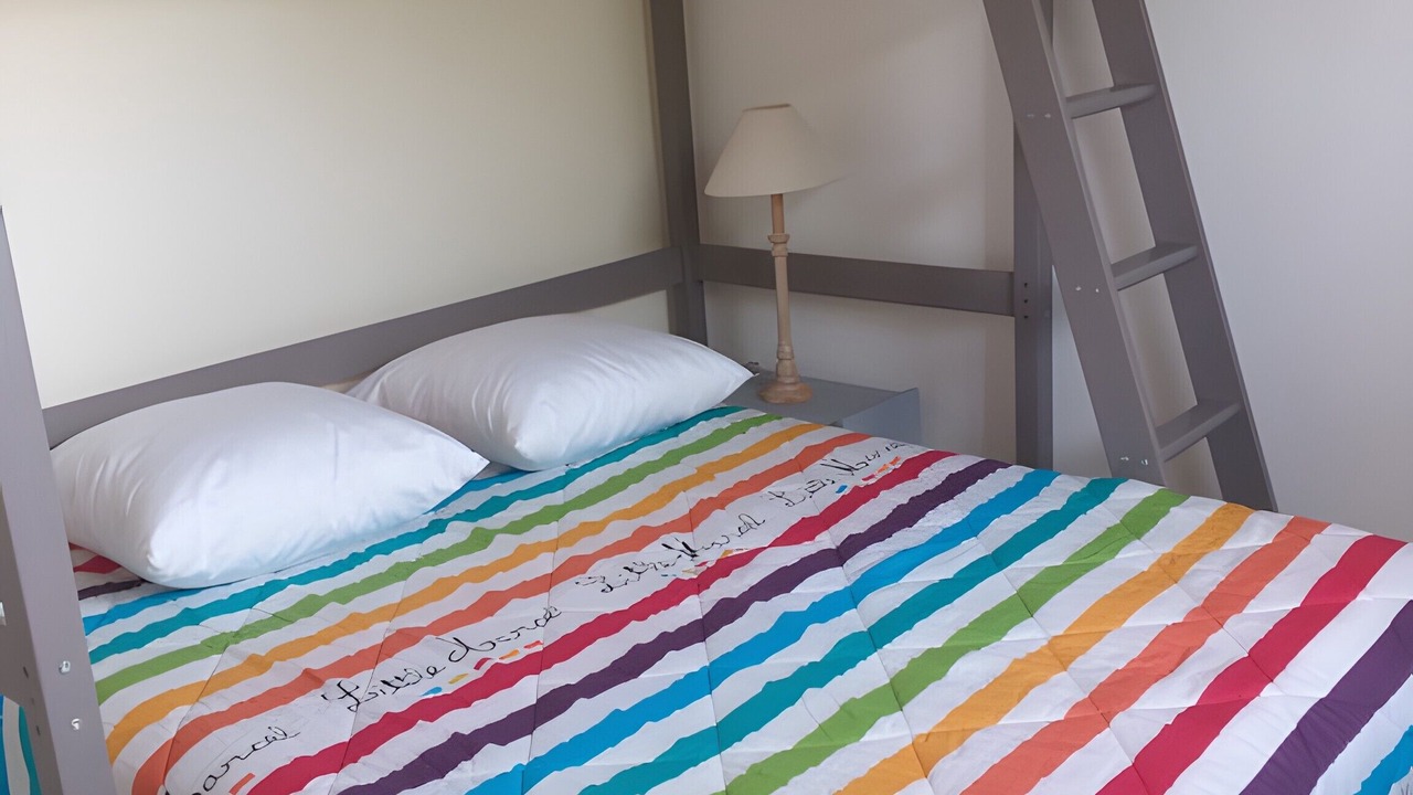 Photo of Bedroom in Saint-Paul-Trois-Chateaux