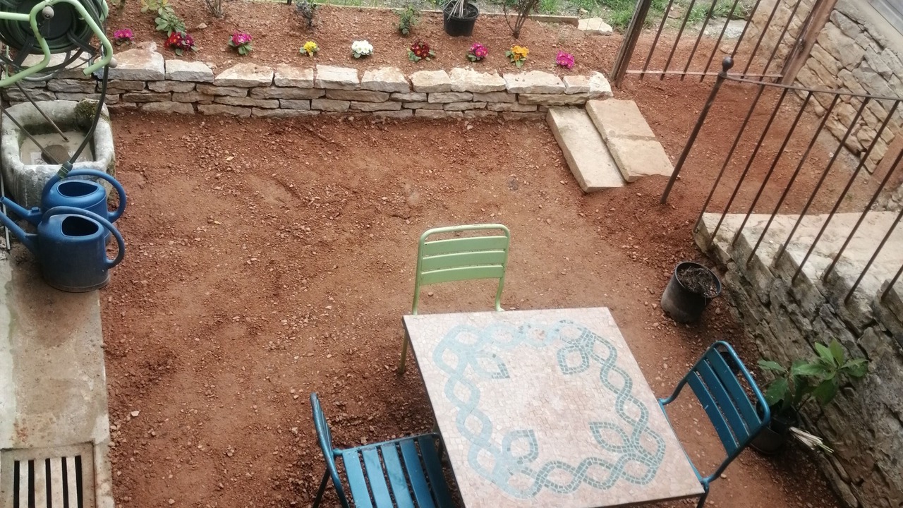 Photo of Outdoor in Saint-Gengoux-de-Scisse