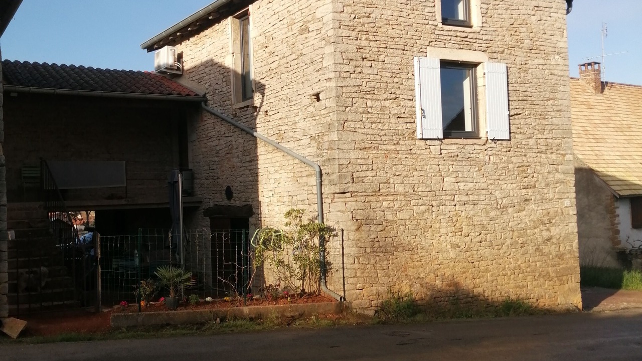 Photo of Outdoor in Saint-Gengoux-de-Scisse