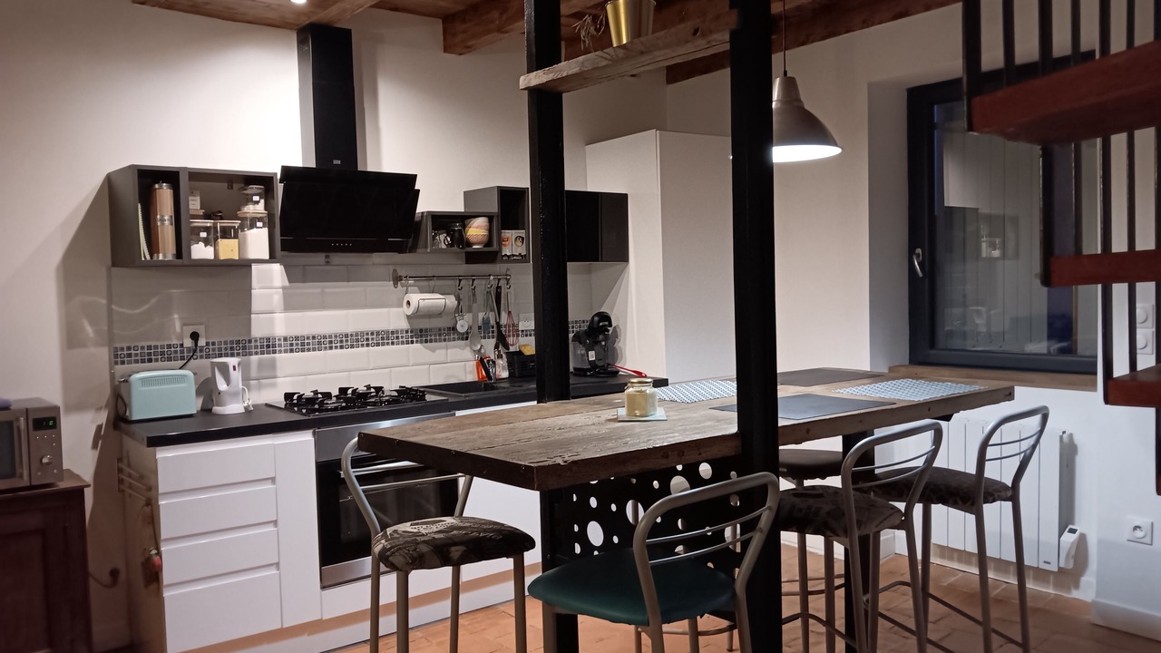 Photo of Kitchen in Saint-Gengoux-de-Scisse