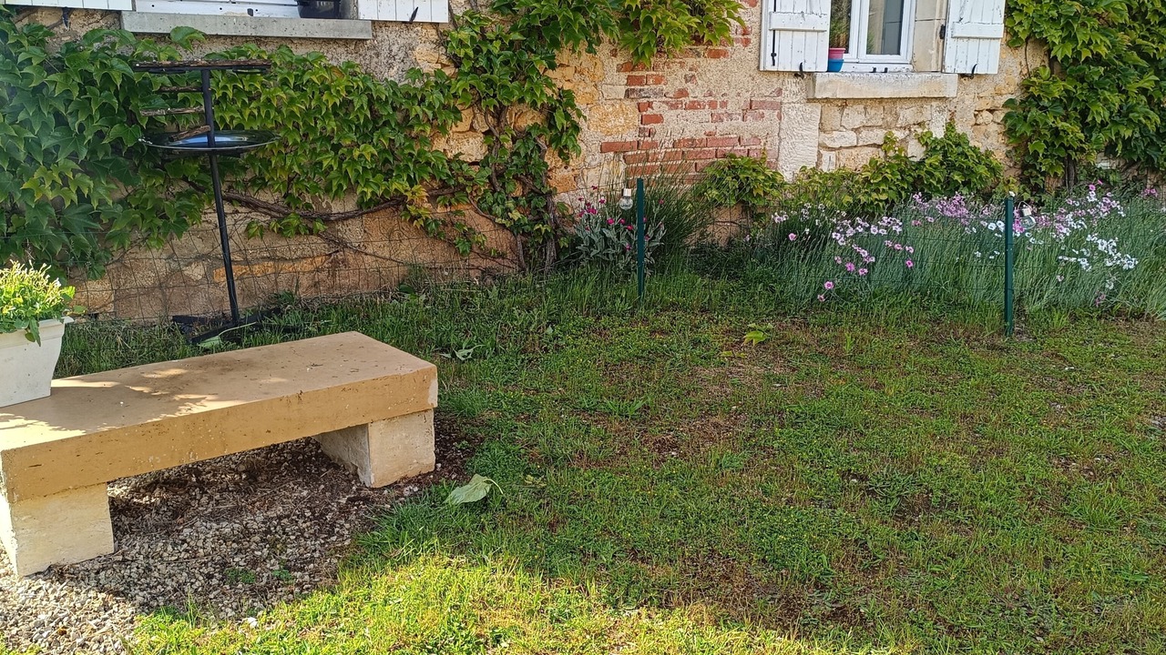 Photo of Outdoor in Merry-sur-Yonne