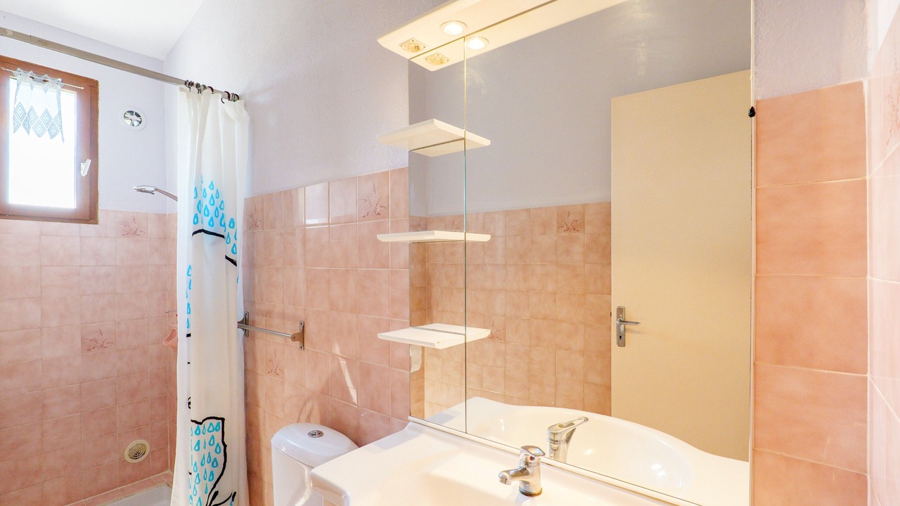 Photo of Bathroom in Bessas