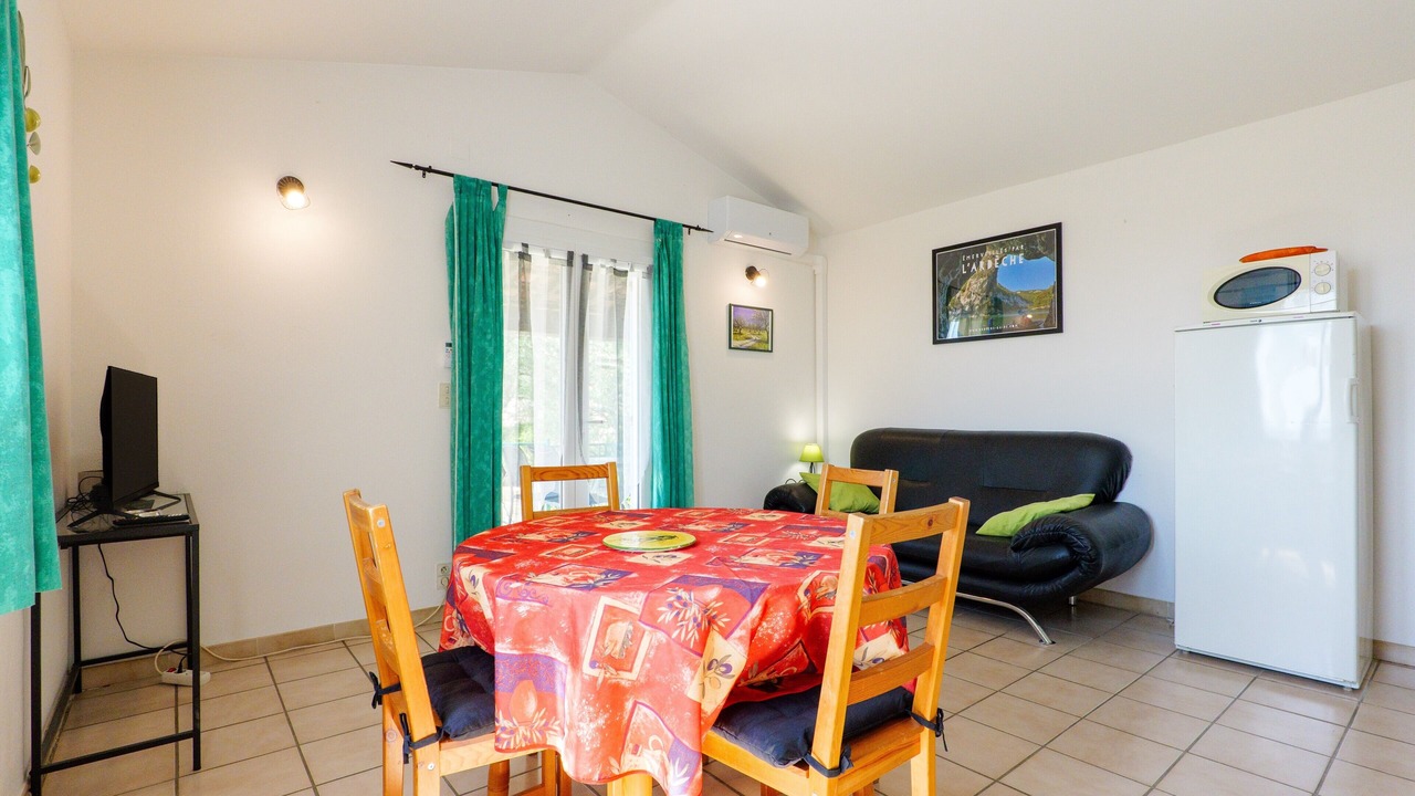 Photo of Livingroom in Bessas