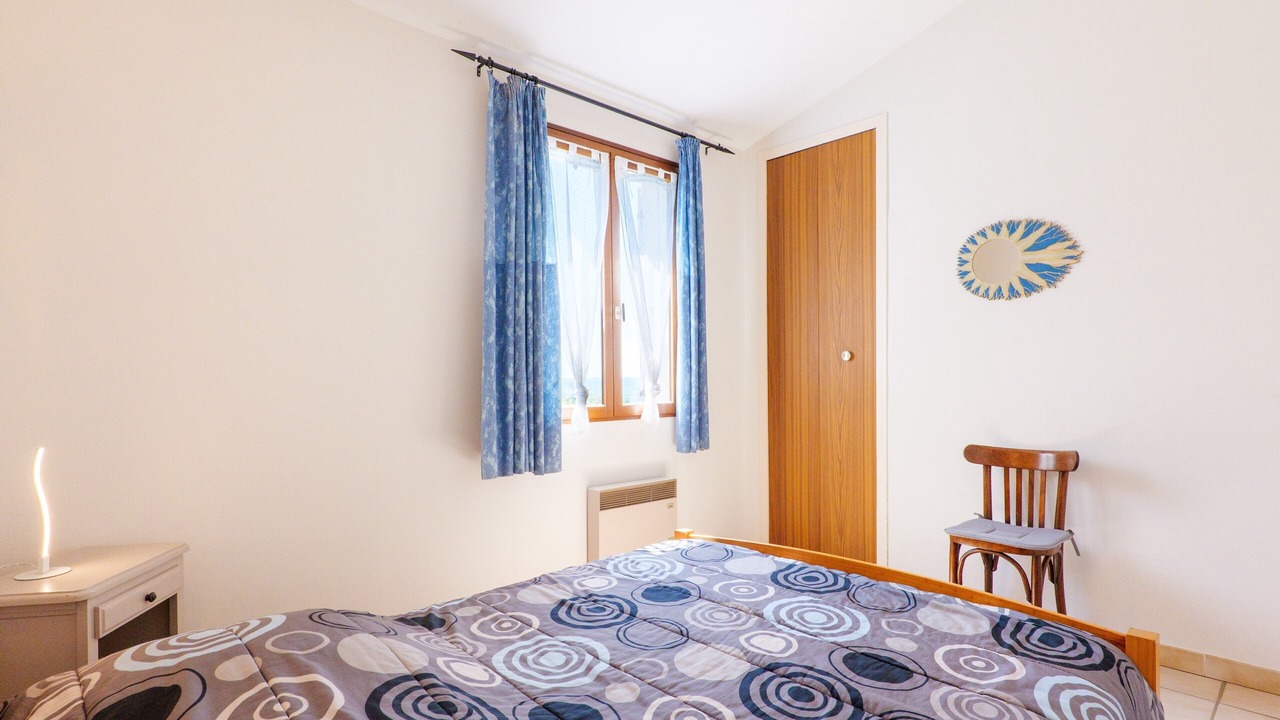 Photo of Bedroom in Bessas