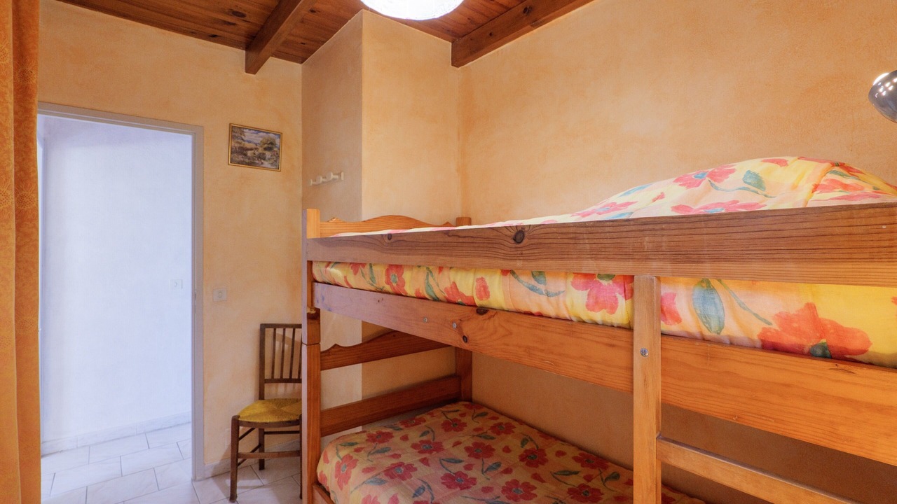 Photo of Bedroom in Bessas