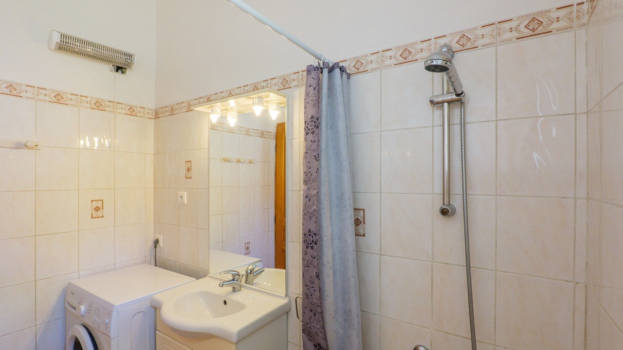 Photo of Bathroom in Bessas