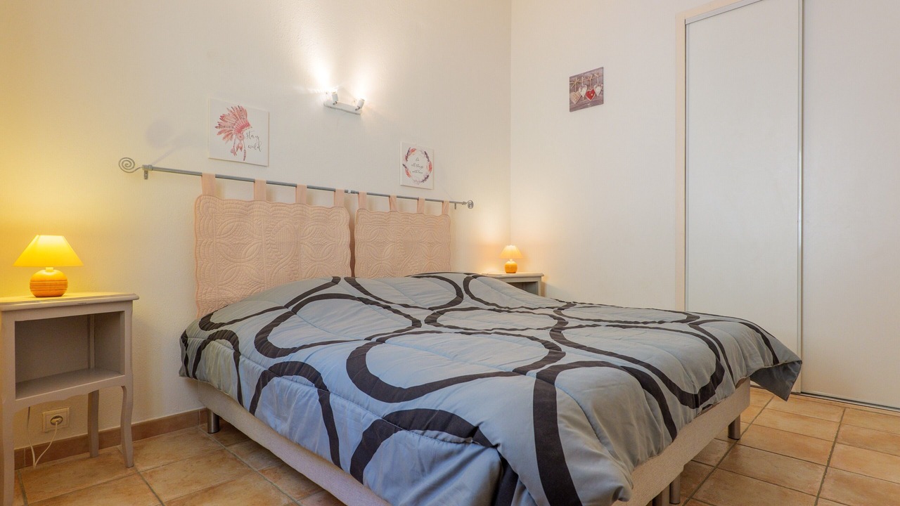 Photo of Bedroom in Bessas