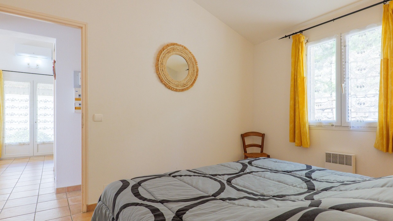 Photo of Bedroom in Bessas