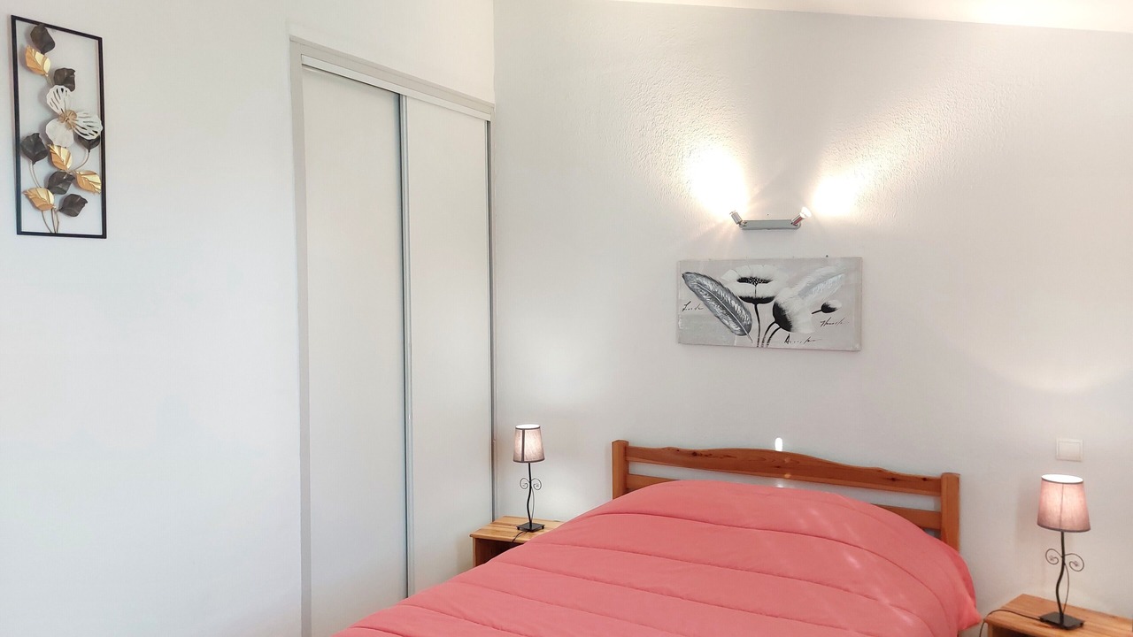 Photo of Bedroom in Bessas
