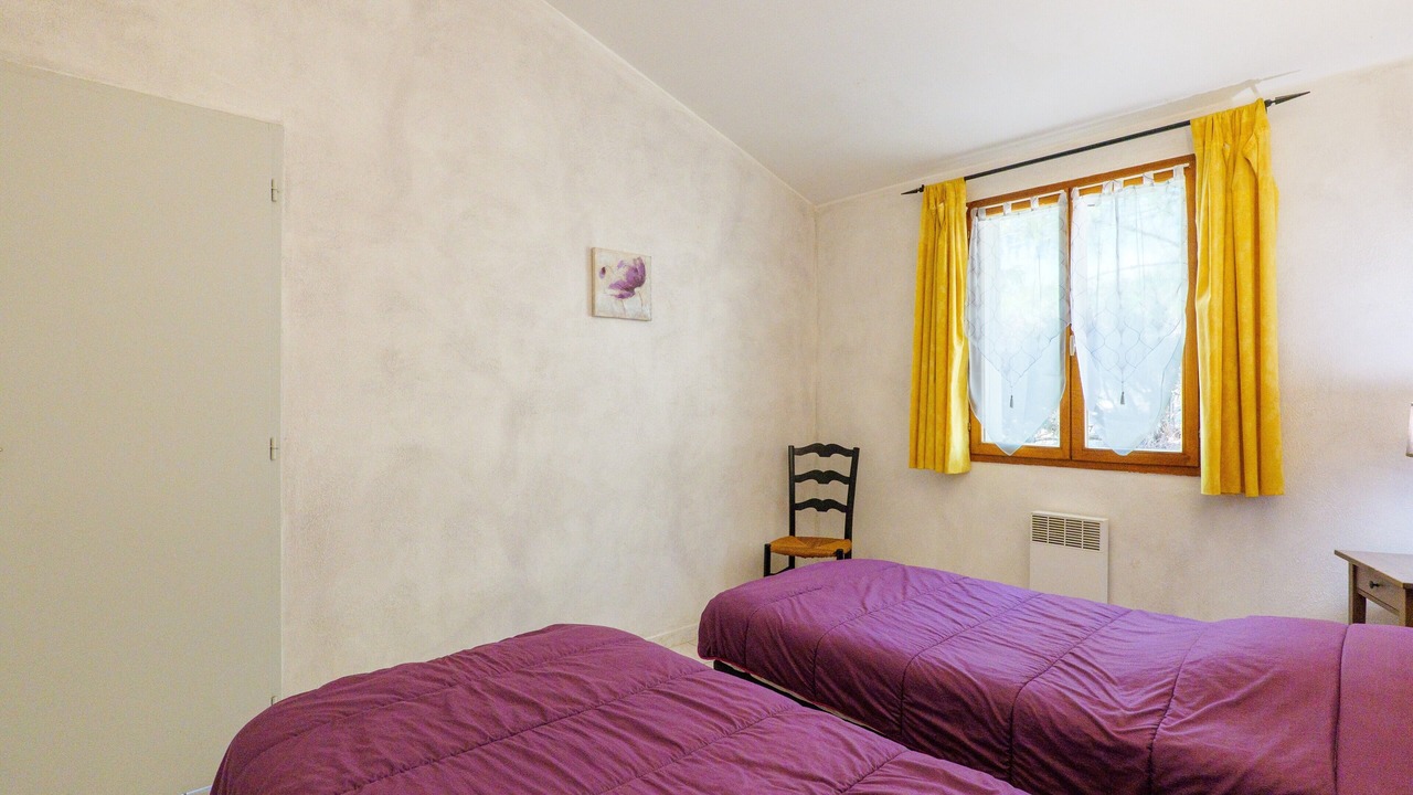 Photo of Bedroom in Bessas