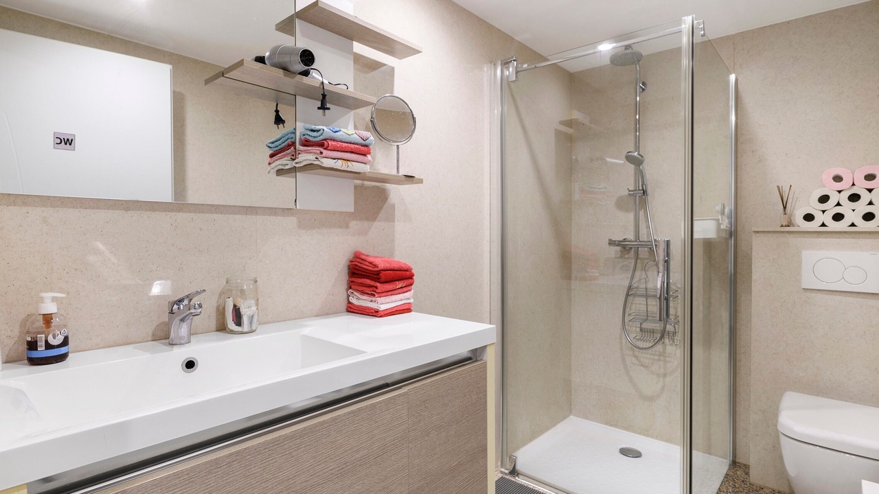 Photo of Bathroom in Hermitage-Tournonais-Herbasse-Pays de Saint-Felicien