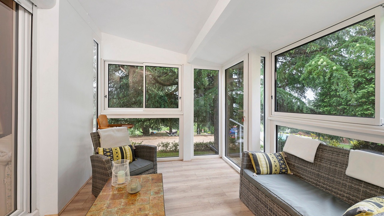 Photo of Livingroom in Hermitage-Tournonais-Herbasse-Pays de Saint-Felicien