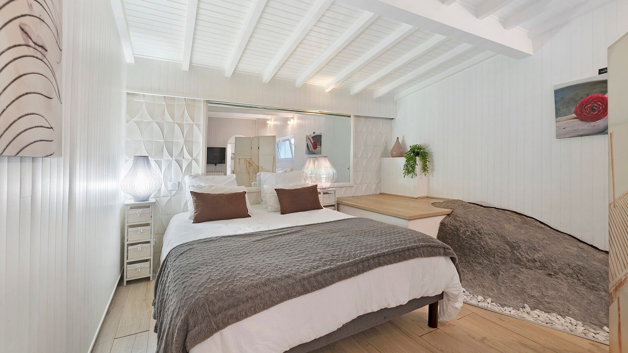 Photo of Bedroom in Hermitage-Tournonais-Herbasse-Pays de Saint-Felicien