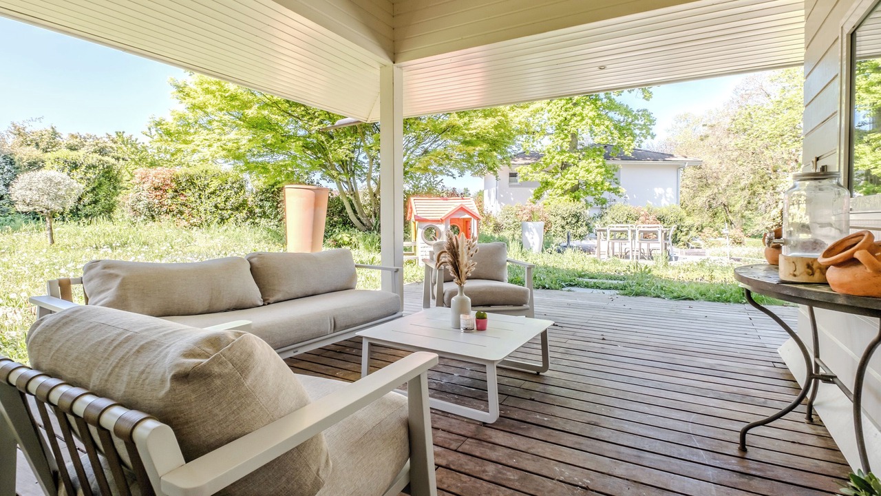Photo of Patio Balcony in Anthy-sur-Leman