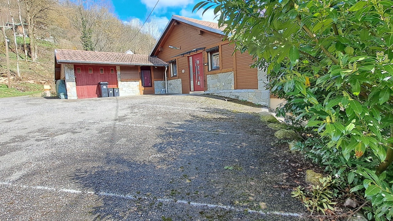 Photo of Outdoor in Travexin