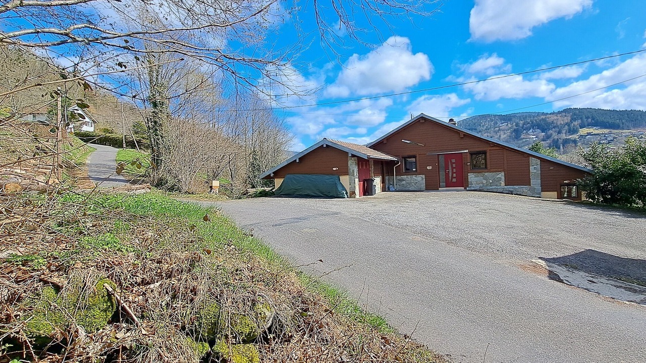 Photo of Outdoor in Travexin