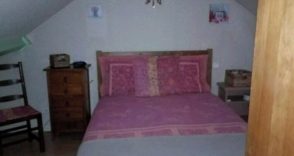 Photo of Bedroom in Broye