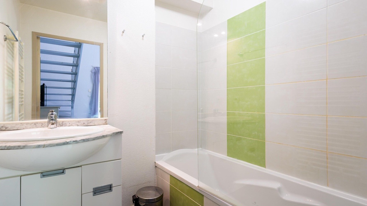 Photo of Bathroom in Aubignan