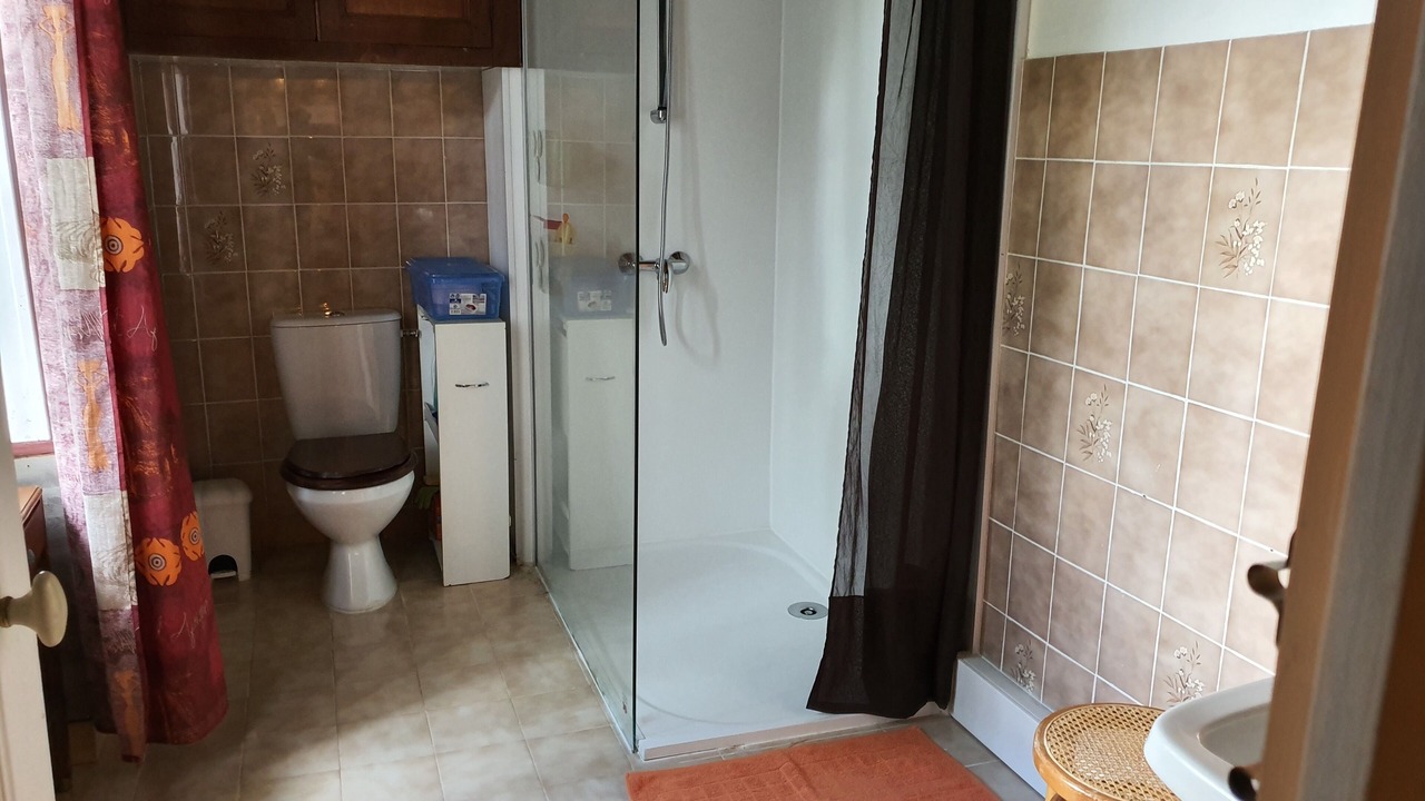 Photo of Bathroom in Mhere