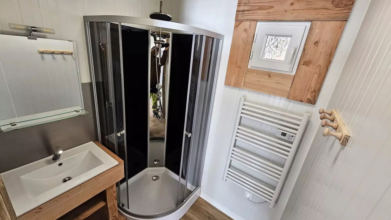 Photo of Bathroom in Champagney
