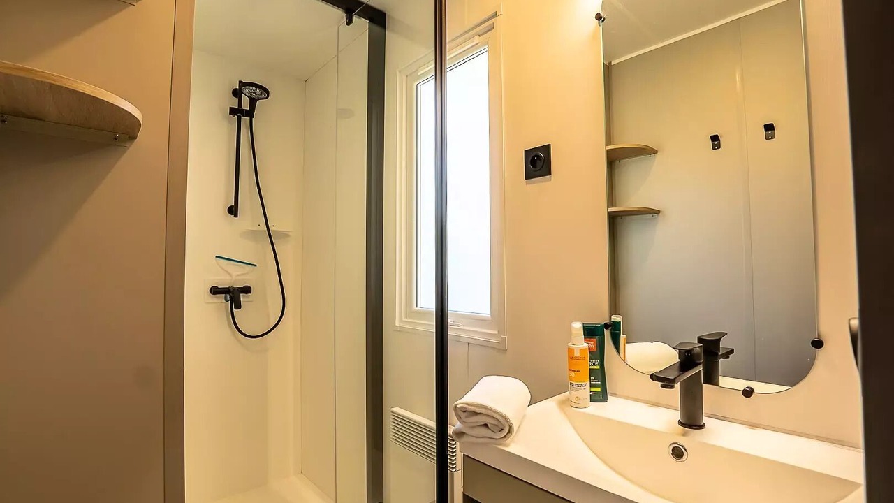 Photo of Bathroom in Champagney