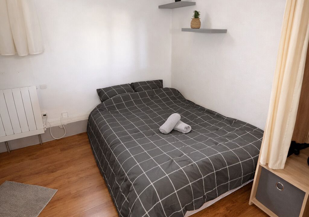 Photo of Bedroom in Nevers
