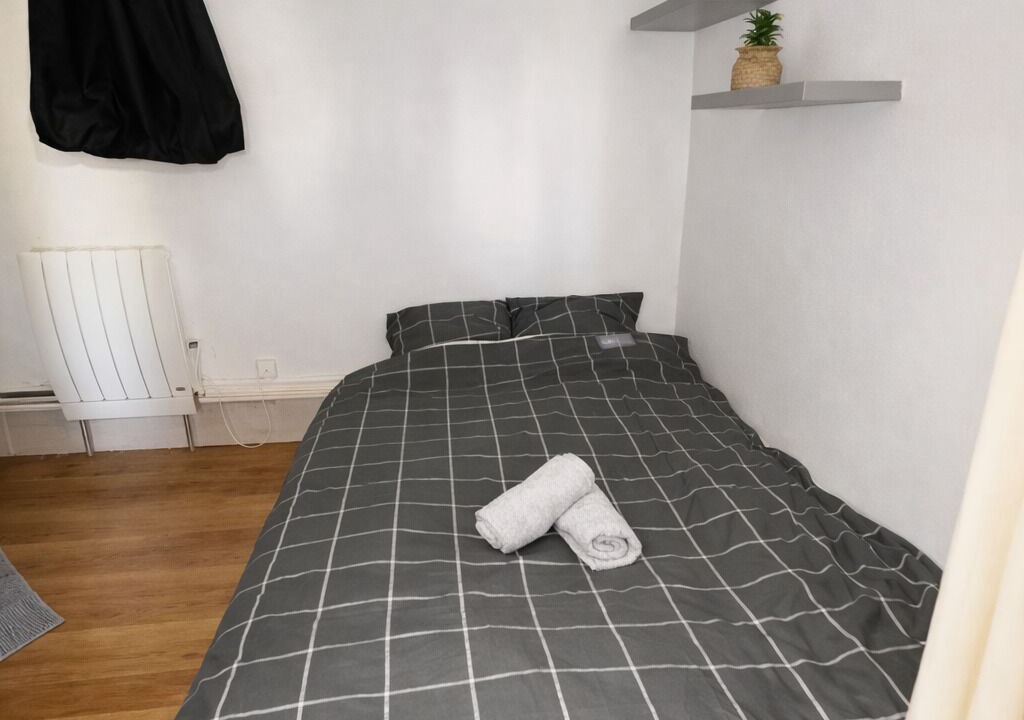 Photo of Bedroom in Nevers