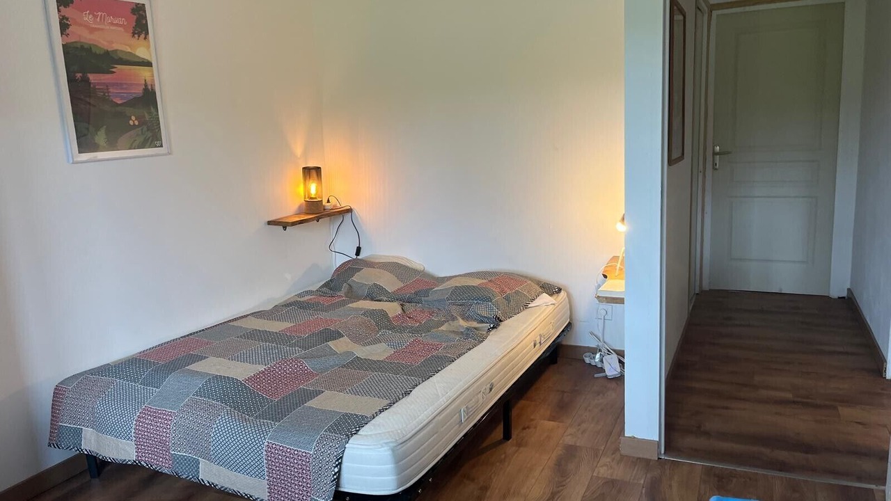 Photo of Bedroom in Saint-Martin-du-Puy