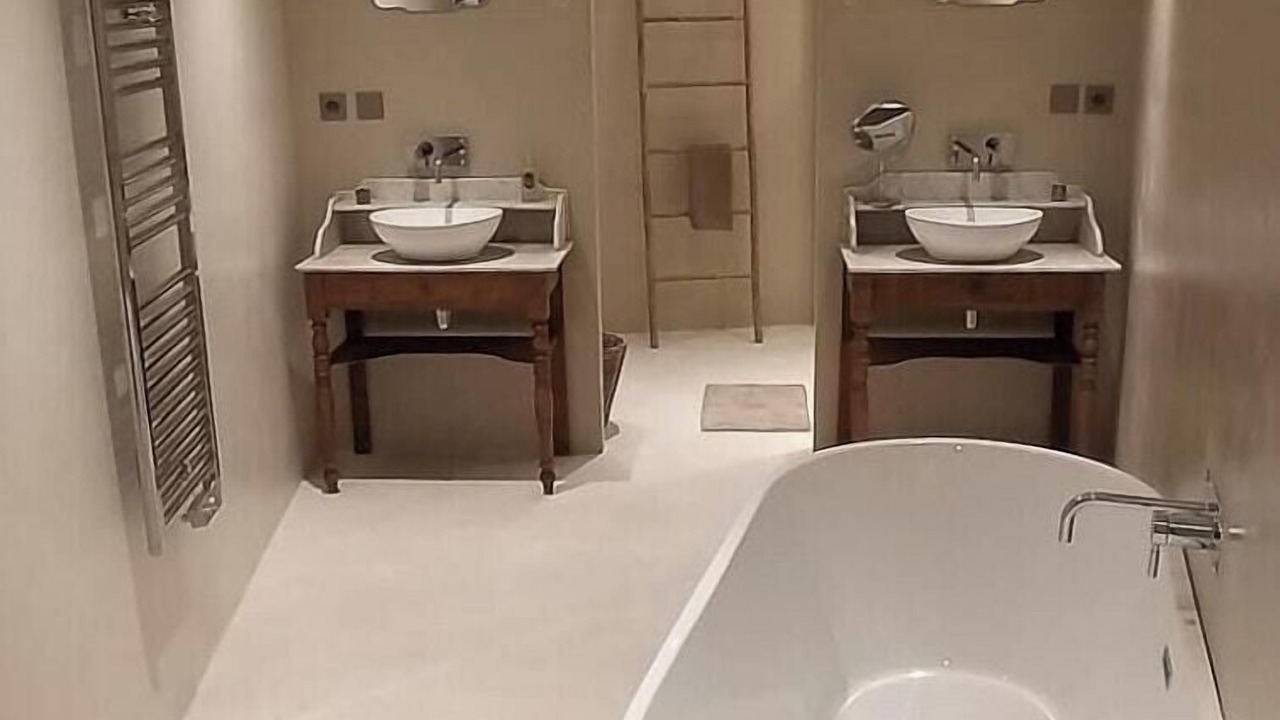 Photo of Bathroom in Saint-Urcize