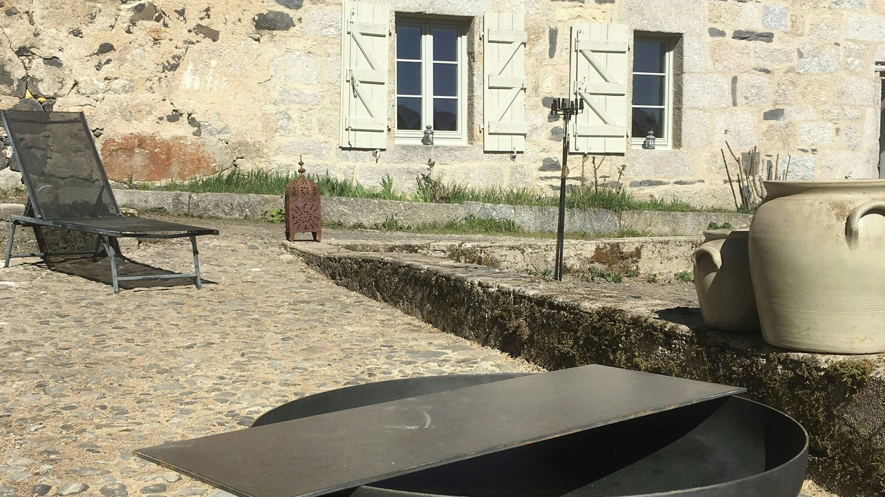 Photo of Patio Balcony in Saint-Urcize