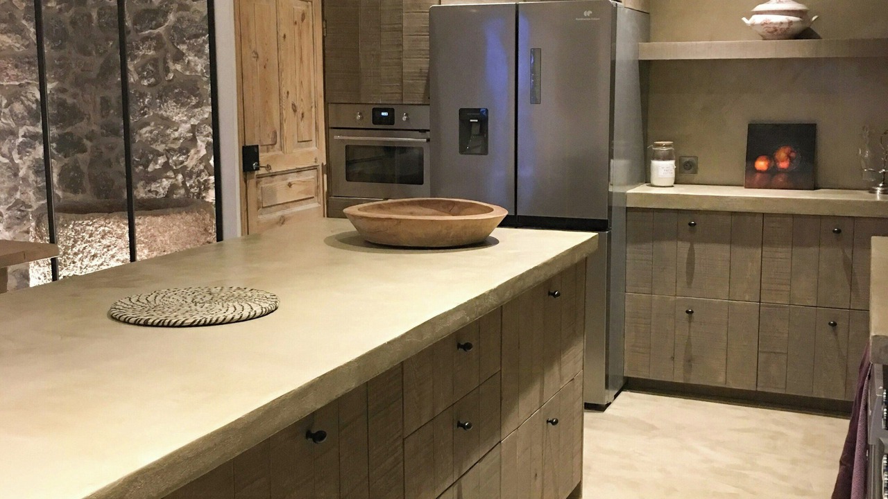 Photo of Kitchen in Saint-Urcize