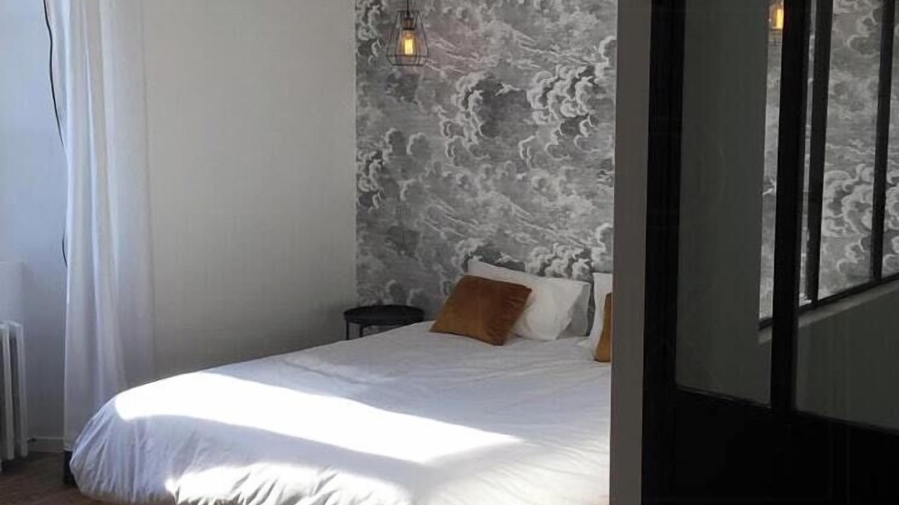 Photo of Bedroom in Saint-Urcize