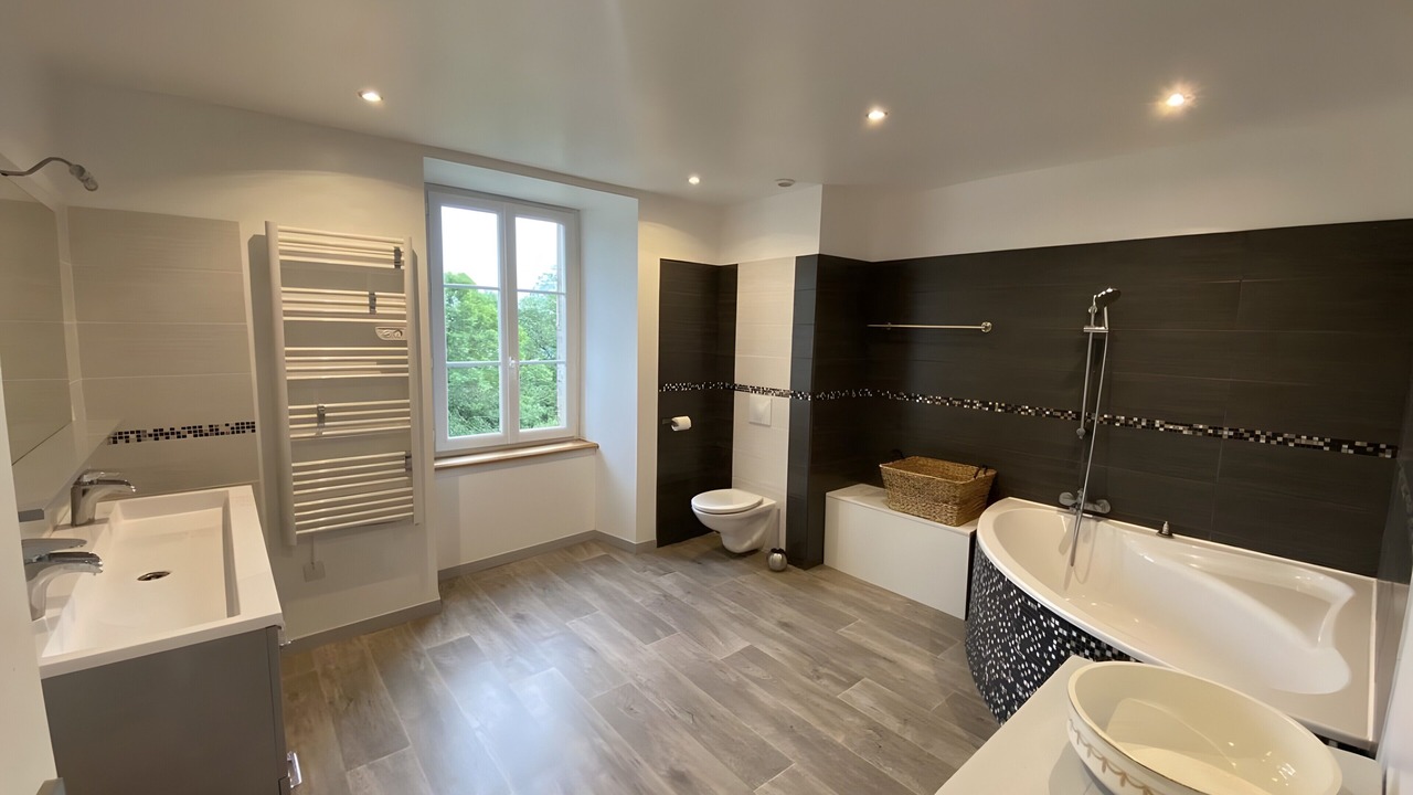 Photo of Bathroom in Trizac